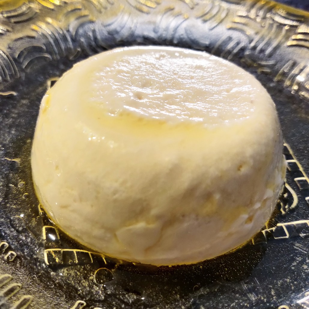 Vegant - Creamy & melting movarella (vegan mozzarella cheese)