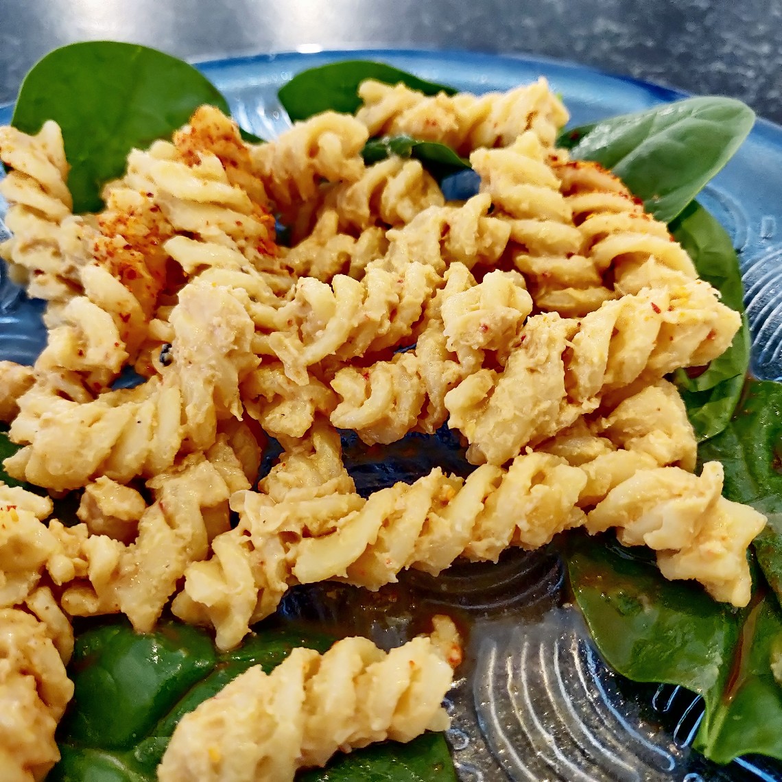 Vegant - Tuna-mayo style plant-based pasta salad